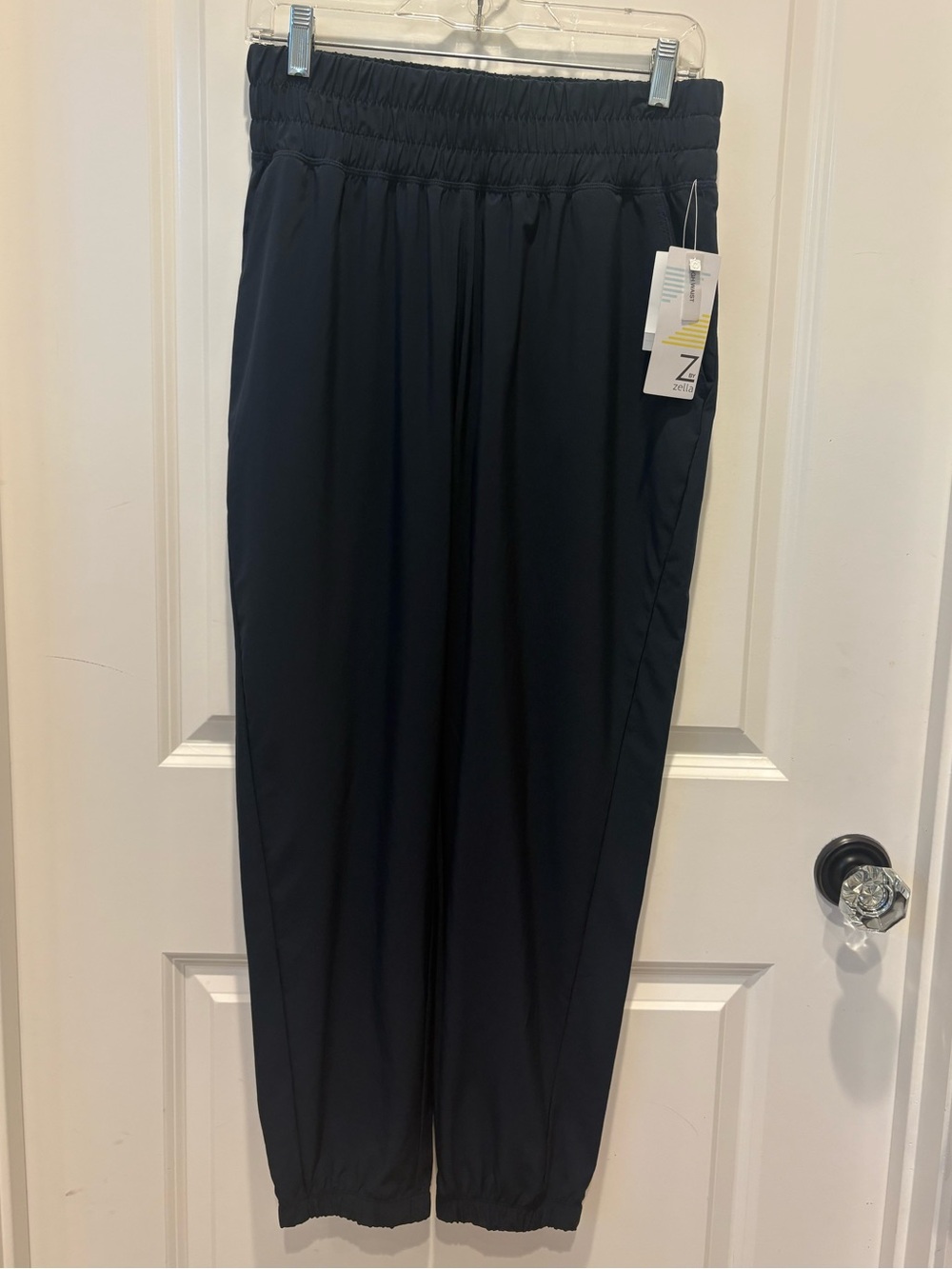Zella women’s High Waist Jogger Pants Navy Sapphire Size M NWT